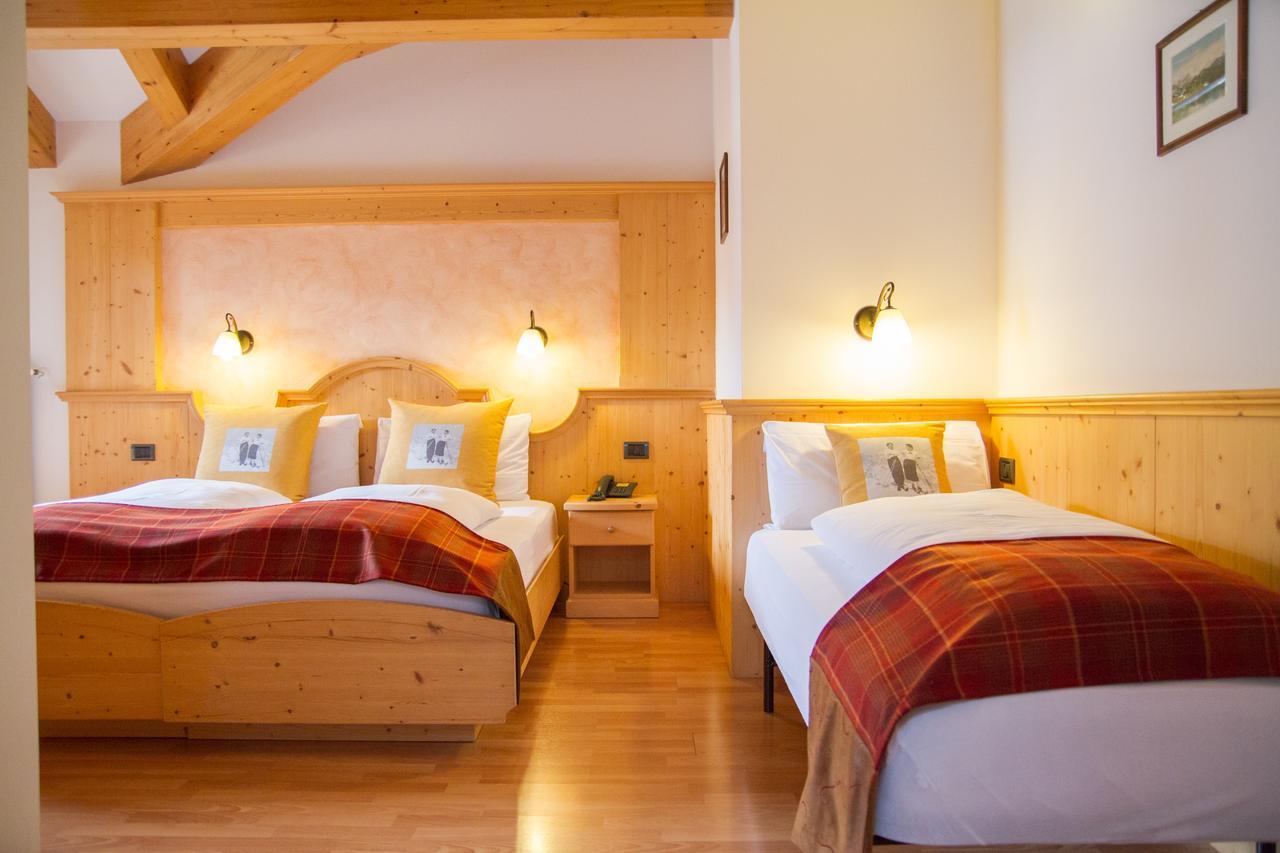 Hotel Genzianella Ziano di Fiemme المظهر الخارجي الصورة